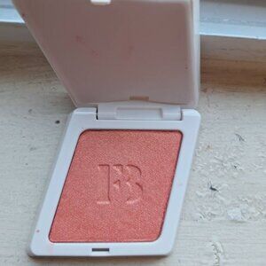 🌟 Fenty Beauty Cheeks Out Freestyle Powder Blush – Shade 13 Just A Crush 🌟
